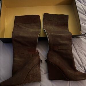 Badgley Mischka Dark Brown Wedge Boots